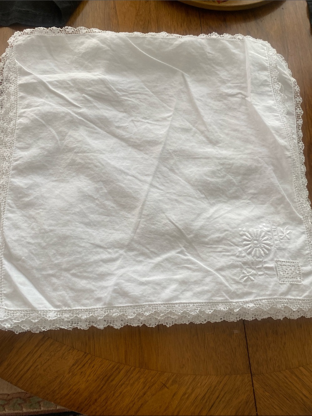 Twelve vintage dinner napkins